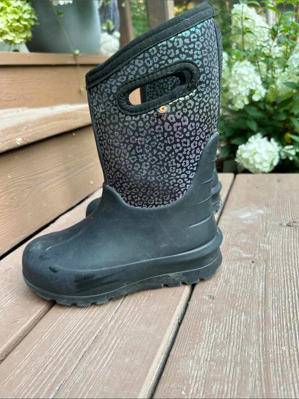Kids Waterproof Bogs Pull-On Winter Boots - Black with Subtle Leopard Print